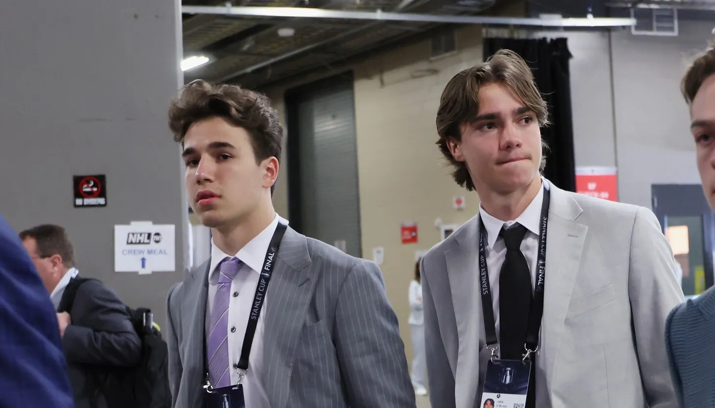 Draf tiruan NHL 2025: Blackhawks di pusat putaran pertama tak terduga – Chicago Sun